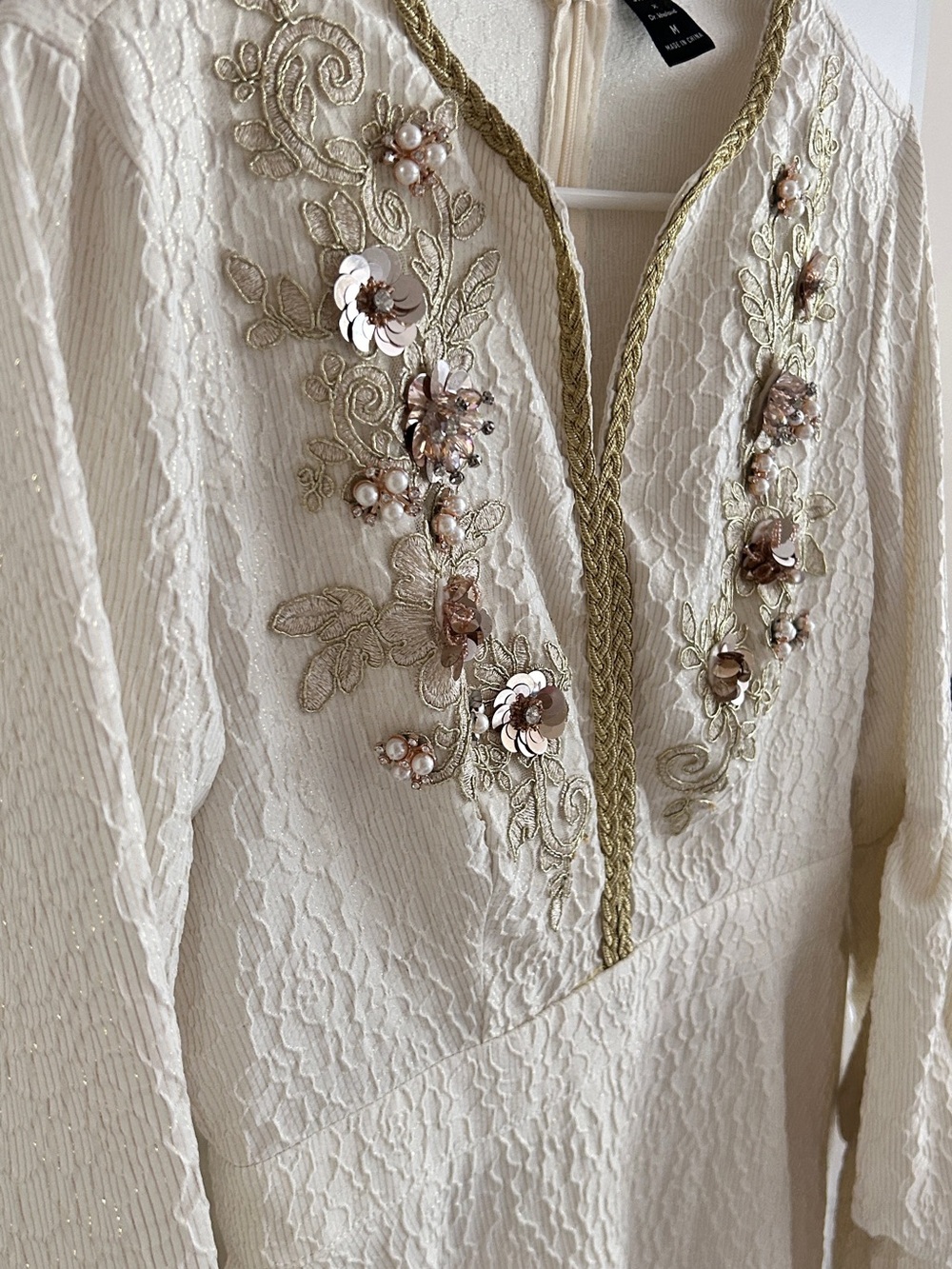 SHEIN Cream Lace Long Sleeve Dress with Gold Trim & Blush Floral Appliqué - Picture 2 of 4